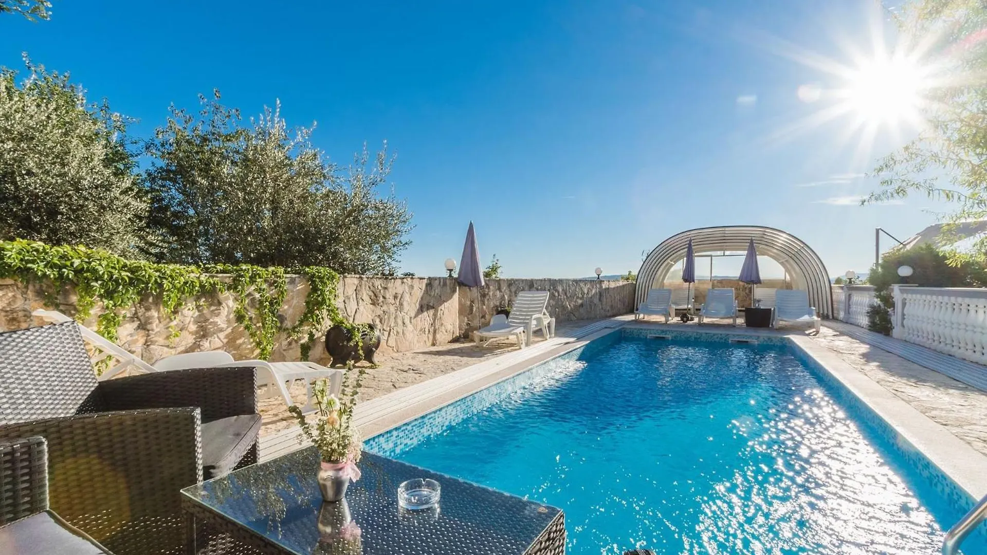 Appartement Mit Privater Terrasse Und Meerblick Crikvenica